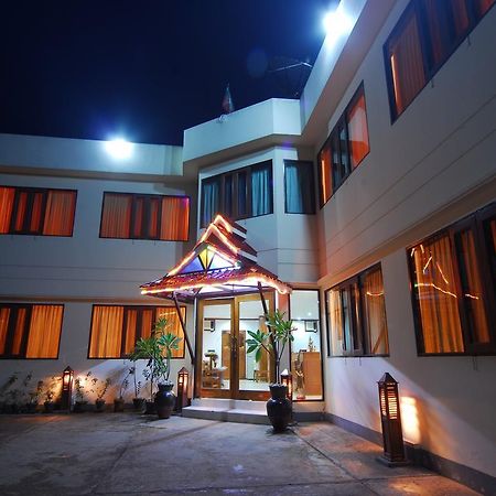 Amazing Kaytu Hotel Taungoo Exterior photo
