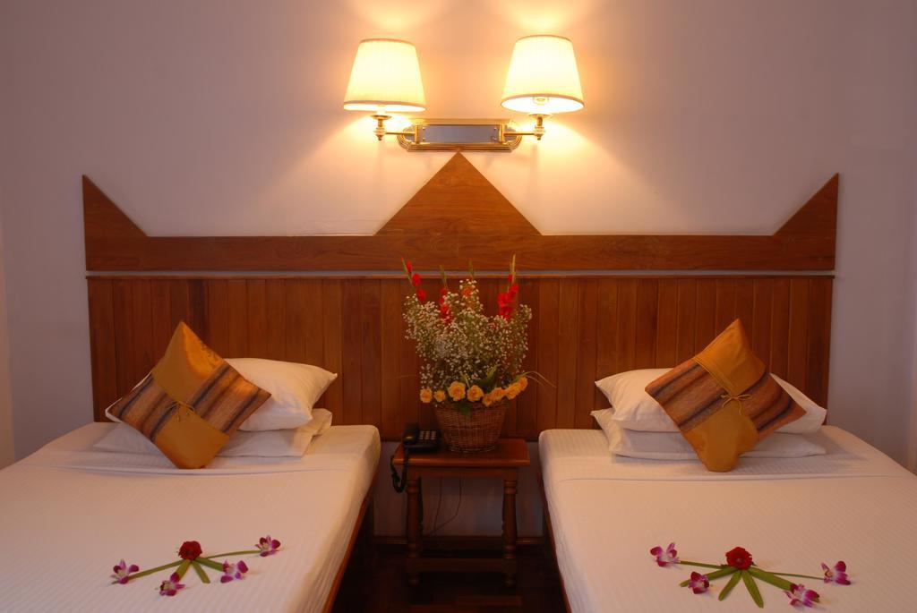 Amazing Kaytu Hotel Taungoo Exterior photo